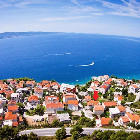 Miljak Lägenhet Omiš